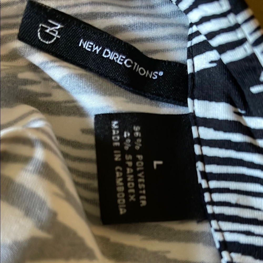 New Directions Black and White Striped Blouse